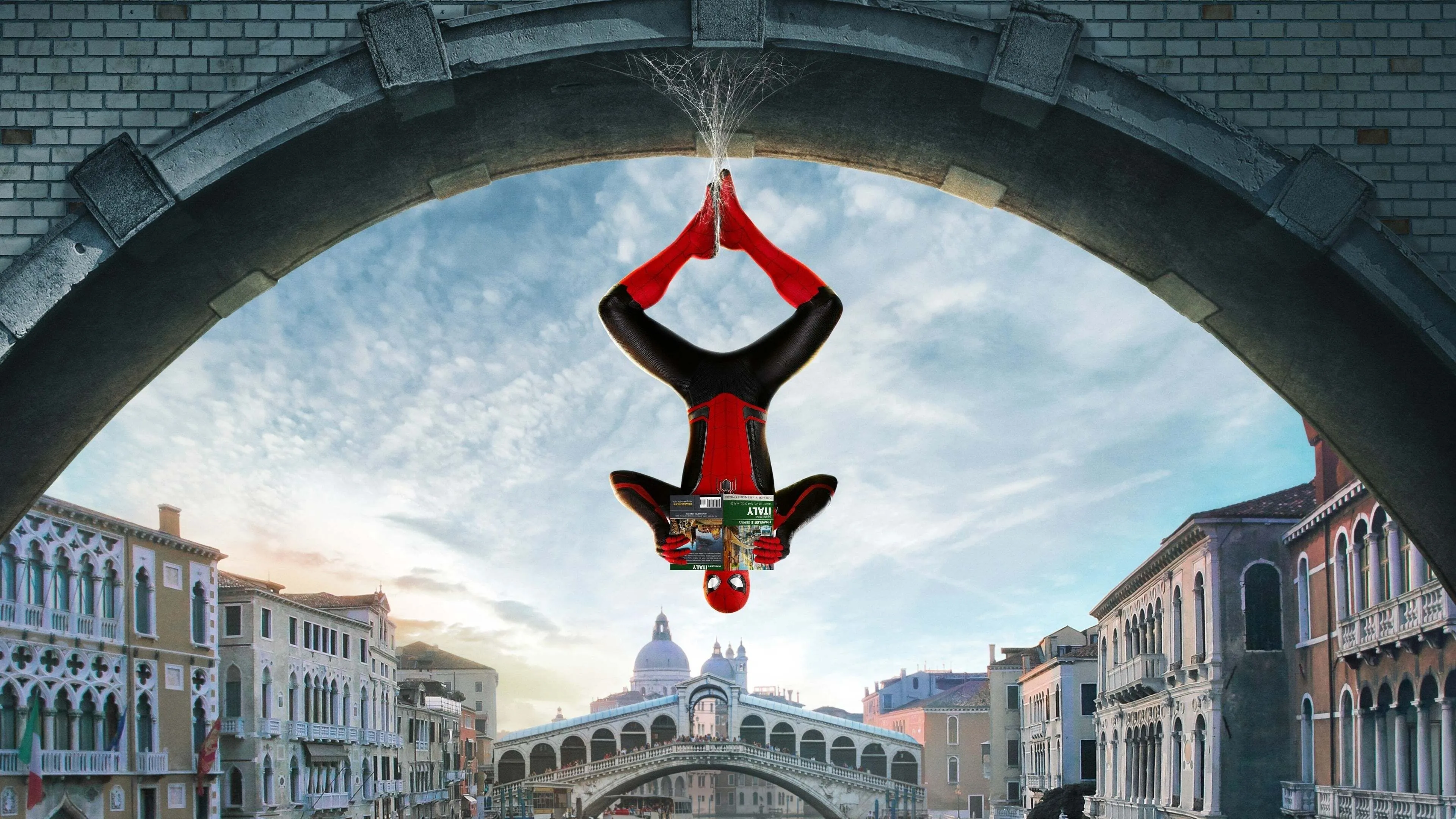سبايدرمان: بعيدًا عن الوطن cover