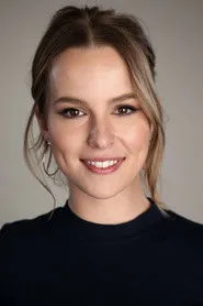 صورة Bridgit Mendler