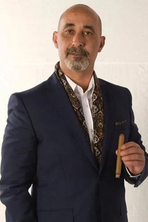 صورة إسماعيل شرف