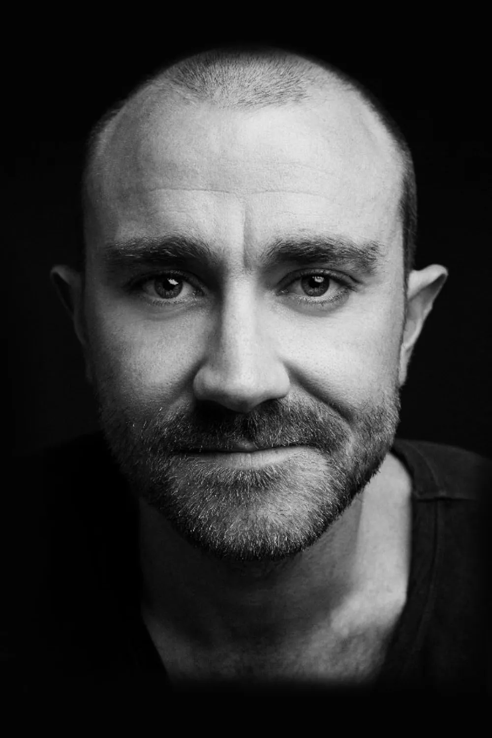 صورة Josh McConville